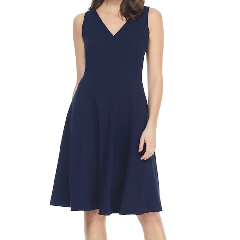 Gal Meets Glam Navy Knee-Length Sleeveless Kendra Dress Size 4